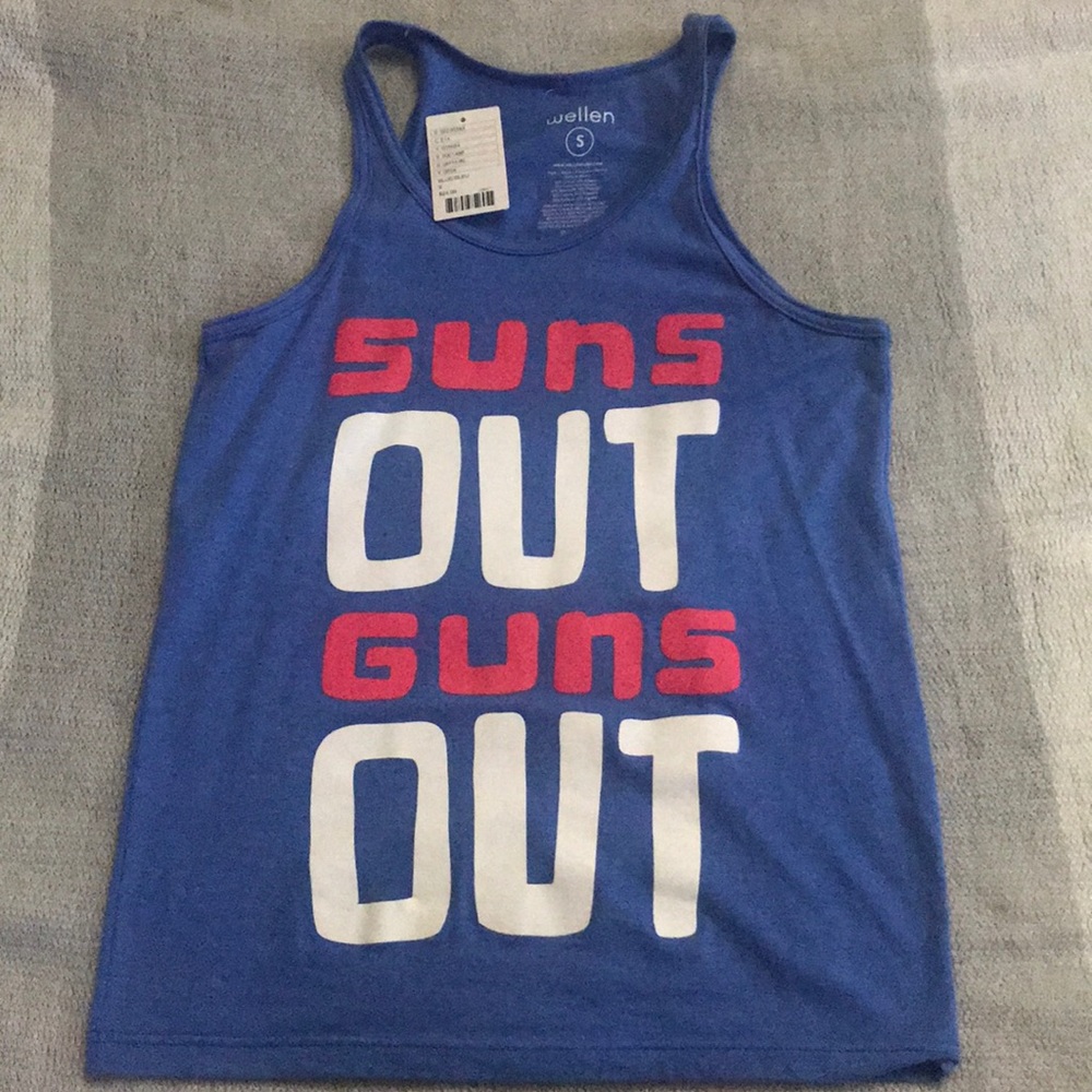 Graphic tank